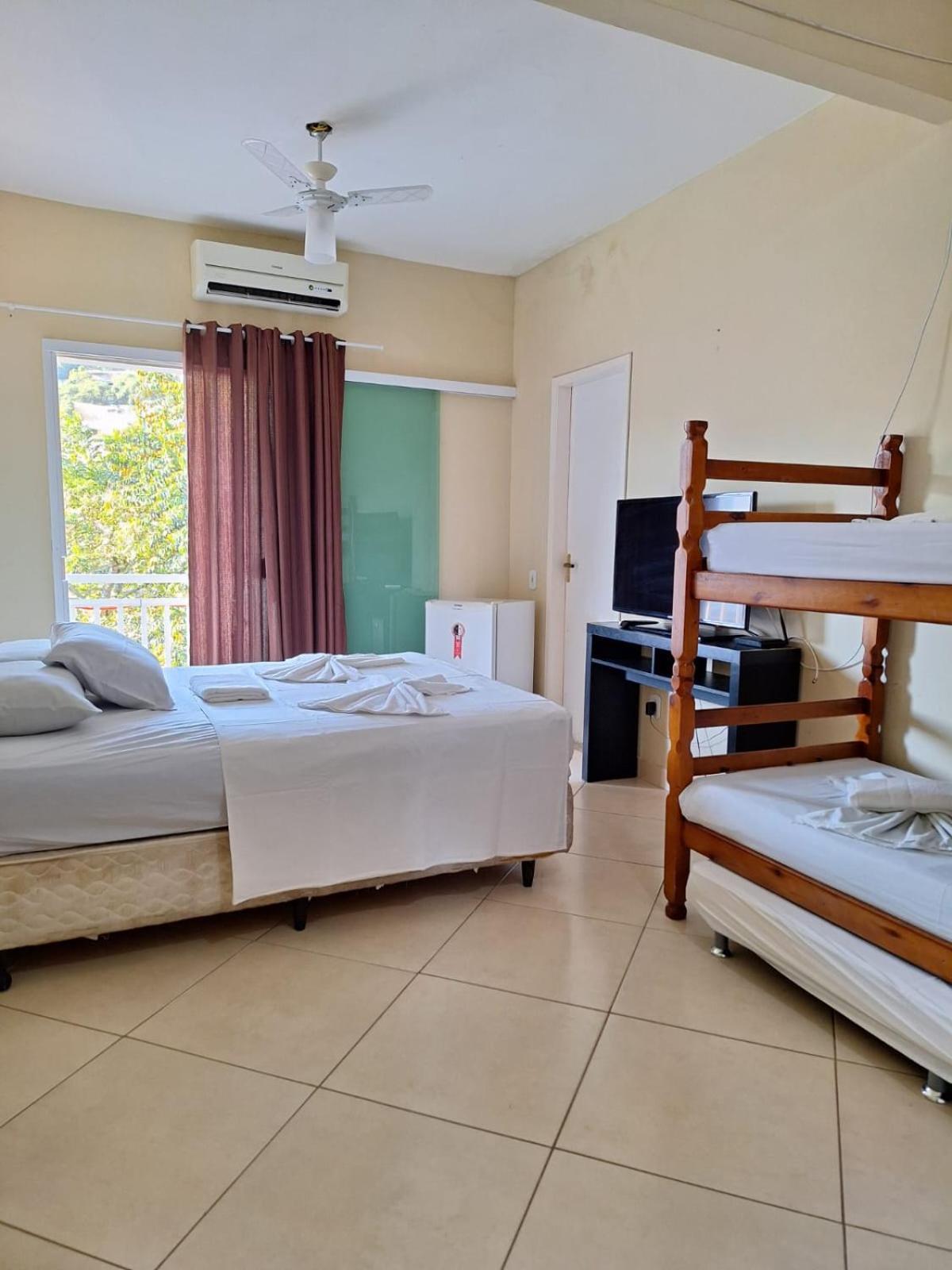 Hospedagem Recanto Dos Anjos 阿拉亚尔-杜卡布 外观 照片